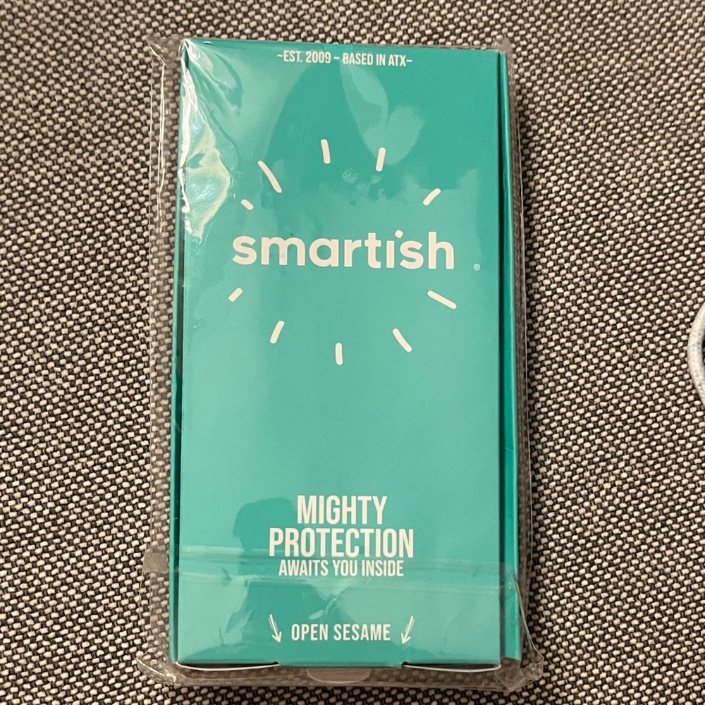 ✨NEW✨ Smartish • iPhone 13 Mini Wallet Slayer V1 Case in Black •